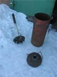 Bubafonya с вода контурни рисунки със собствените си ръце, дело страна