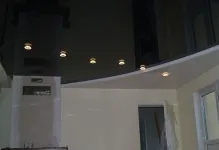 Черно участък таван снимка черно и бяло в интериора, гланц, цветен ревюта, шарени и (мат) Черно участък таван снимка черно и бяло в интериора, блестящи, цветни отговори, със снимка и