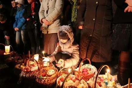 Какво да се готви за Великден 2015 г. и как да се украсяват Великден маса, дом-мечта (Великден маса декорация снимката) на Какво да се готви за Великден 2015 г. и как да се украсяват Великден маса, мечта къща
