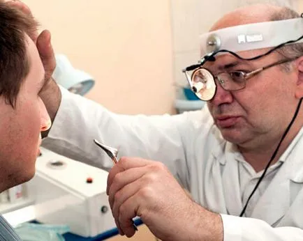 Mivel az orr kenőcs Mivel az orr kenőcs