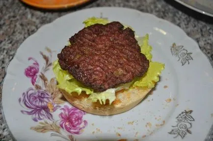 Домашна бургер просто вкусна рецепта