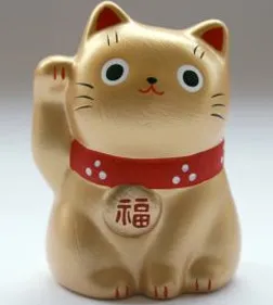 Фън Шуй Cat (Maneki-Неко)