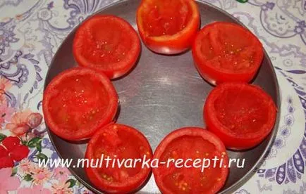 Пълнени домати в рецептата на фурна със снимка