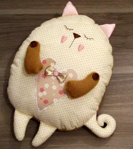 Cat puha játék saját kezűleg