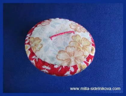 Както obtyanut кърпа бутон (плат) Както двойни бутони кърпа