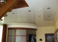 Egy fából készült ház felső Egy fából készült ház felső