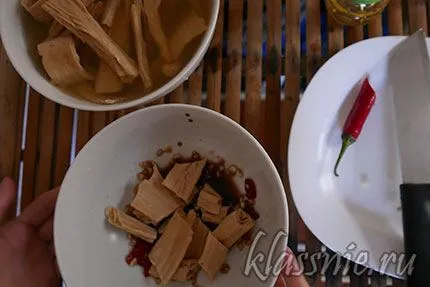 Как да се готви аспержи соя - Fuzhi един от най-вкусните рецепти, голям вегетарианец