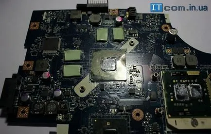 Както разглобява лаптоп Acer 5741zg стремим почистване или смяна