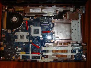Как да разглобявате Acer 5742g (5742) и чисти от прах (прах) Как да разглобявате Acer 5742g (5742) и чисти от прах