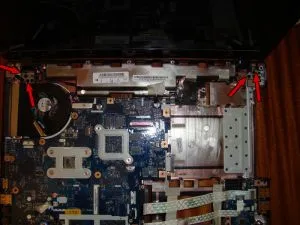 Как да разглобявате Acer 5742g (5742) и чисти от прах (5742) Как да разглобявате Acer 5742g (5742) и чисти от прах