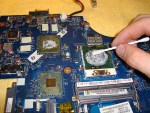Как да разглобявате Acer 5742g (5742) и чисти от прах (ACER) Как да разглобявате Acer 5742g (5742) и чисти от прах