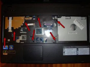 Как да разглобявате Acer 5742g (5742) и чисти от прах (прах) Как да разглобявате Acer 5742g (5742) и чисти от прах