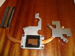 Как да разглобявате Acer 5742g (5742) и чисти от прах (5742 гр) Как да разглобявате Acer 5742g (5742) и чисти от прах