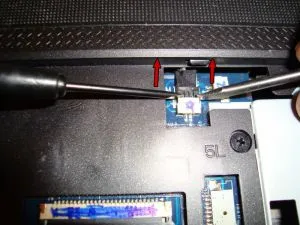 Как да разглобявате Acer 5742g (5742) и чисти от прах (5742) Как да разглобявате Acer 5742g (5742) и чисти от прах