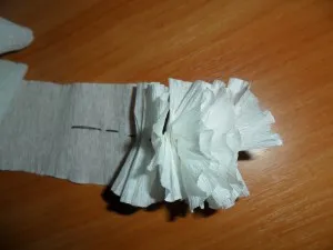 Как да си направим леи за хавайски парти с ръцете си стъпка по стъпка ръководство