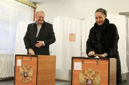 Както президентът, и че това изисква