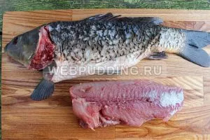 Carp пълнена с печени - рецепта със снимки, как да се готви на (фурната) Carp пълнена с печени - рецепта със снимки, как да се готви на
