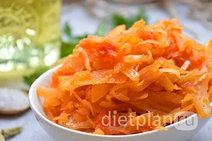 Зеле с чушки в доматен сос