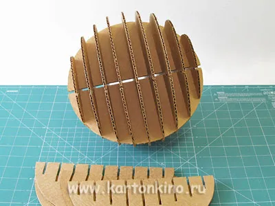 Картон DIY боулинг, играе с приятелите си
