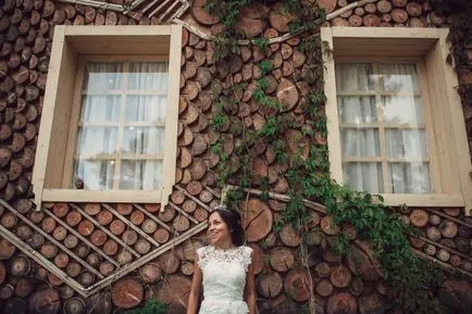 Когато Сватба марката Папрат Blooms и Анастасия - булката