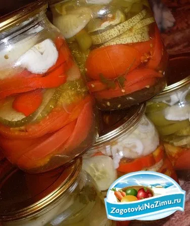 Консервирани домати салата 1