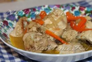 Пиле яхния с лук и моркови рецепта