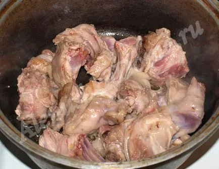 Заек яхния с картофи, рецептата със снимка