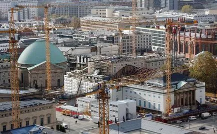 Общинско предприятие и правото (вдясно) Общинското предприятие и техните права