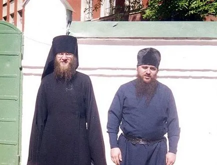 Нощен труд и нощ молитва (през нощта) Нощен труд и нощните молитви