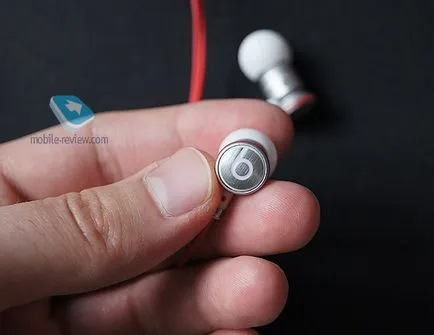 Преглед смартфон HTC усещане XL