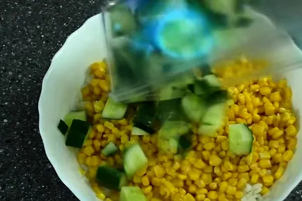 Много вкусно салата с раци пръчици топ 6 рецепти със снимки от А до Я