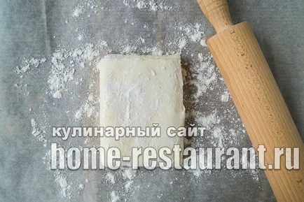 Банички от бутер тесто със сирене, пиле и картофи (бутер) Торти бутер тесто със сирене, пиле и картофи