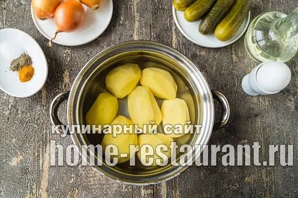 Банички от бутер тесто със сирене, пиле и картофи (баница) Торти бутер тесто със сирене, пиле и картофи