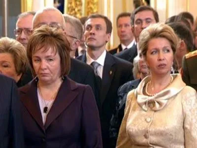 Защо Людмила Путина не защити мъжа си, новини в България