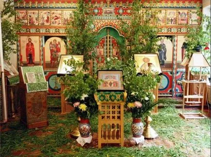 Православната Троица през 2017 г., редица, сватба и сватбено (година) Православната Троица през 2017 г., редица, сватба и сватбата