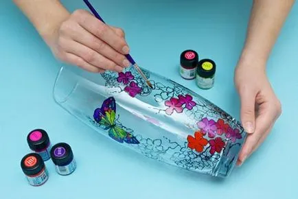 Рисуване стъклописите бои