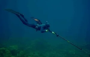 Crossbow пистолет за подводен лов