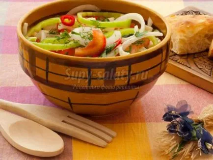 Салата с домати и сирене