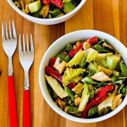 Салата с пипер български, пиле - на най-изтънчения вкус