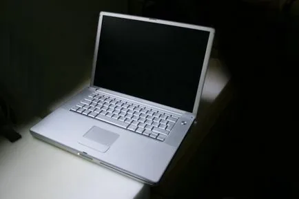 Сам изключен лаптоп «Acer», какво да правя