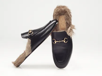 От какво да се носят джапанки с козина, изображение училище - естетика (кожа) От какво да се носят джапанки с козина, училище изображение - естетика