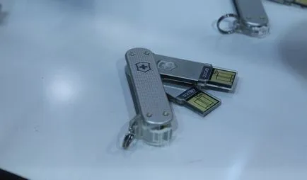Swiss Army Knife - живот, история, преглед на снимки, моят вестник