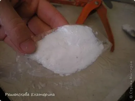 Силиконови форми собствените си ръце (2 начина)