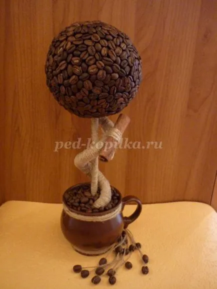 Topiary на кафе на зърна