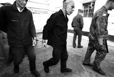 В някои случаи, лишаването от свобода се назначават за определен срок (назначен) В някои случаи, лишаването от свобода се назначават за определен срок