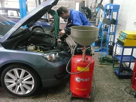 Масло подмяна на механичната скоростна кутия с ръцете си подробна инструкция видеоурок