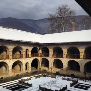азербайджански го