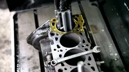 Hogyan furat motor