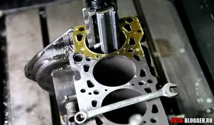 Hogyan furat motor