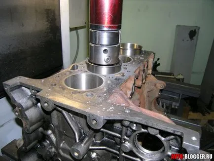 Hogyan furat motor